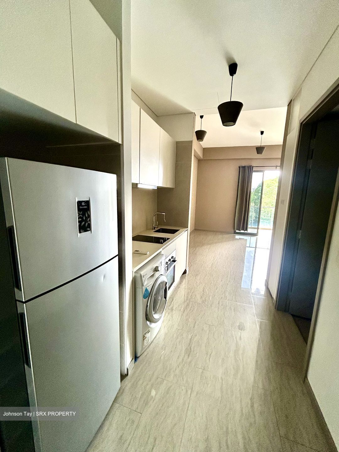 Stratum (D18), Condominium #586055431